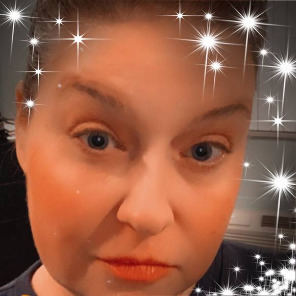 Meet your Posher, Dawn - Picture 1 of 1